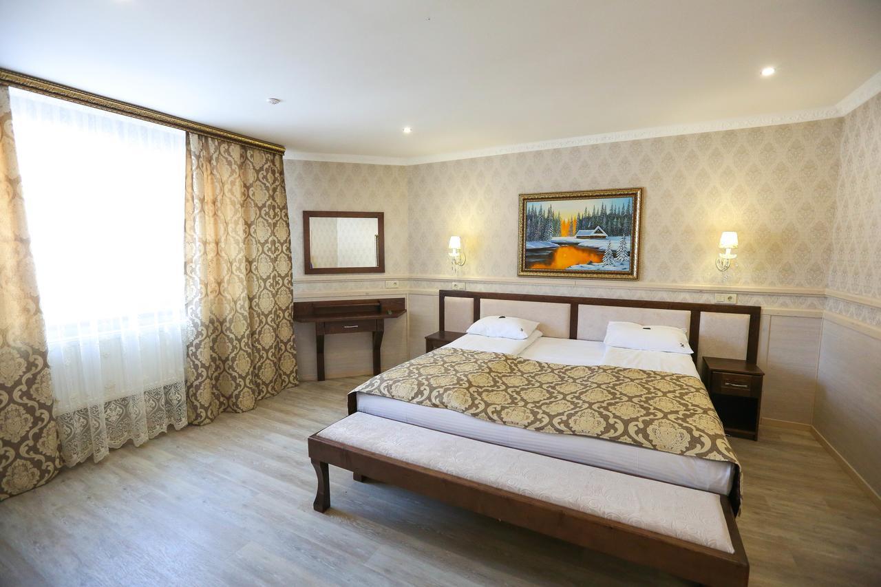 Home Hotel Bukovel Extérieur photo