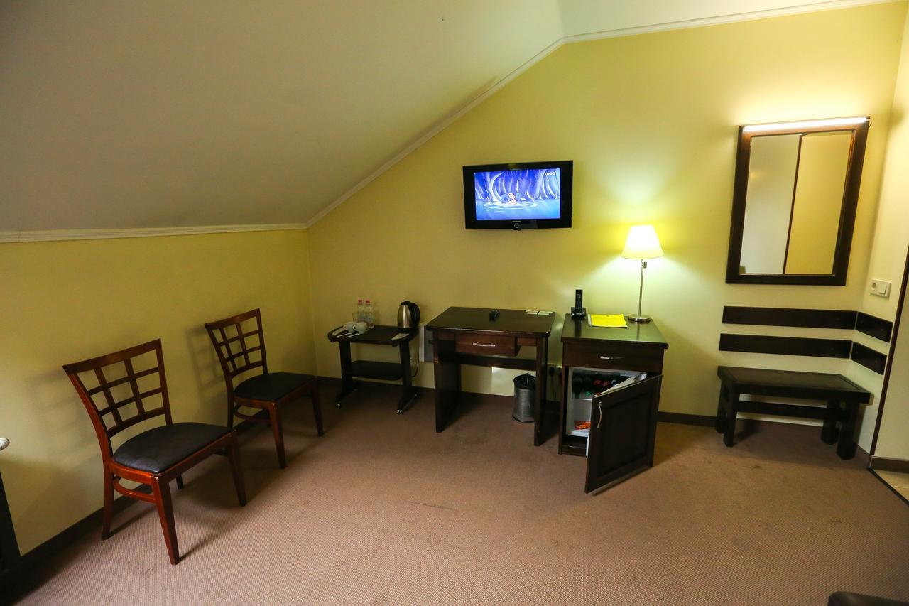 Home Hotel Bukovel Extérieur photo